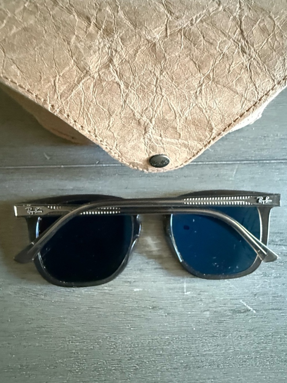 Ray-Ban RB221 - Picture 2 of 7
